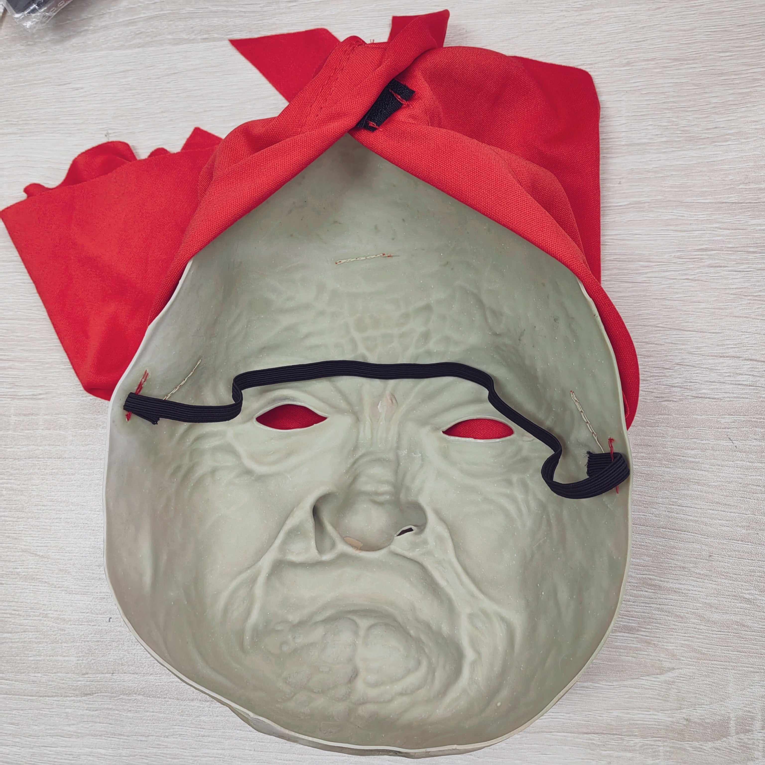 Little Red Hood Smoking Grandma Old Woman Mask Party Props Halloween, ideal choice for gifts Suitable for men and women.
