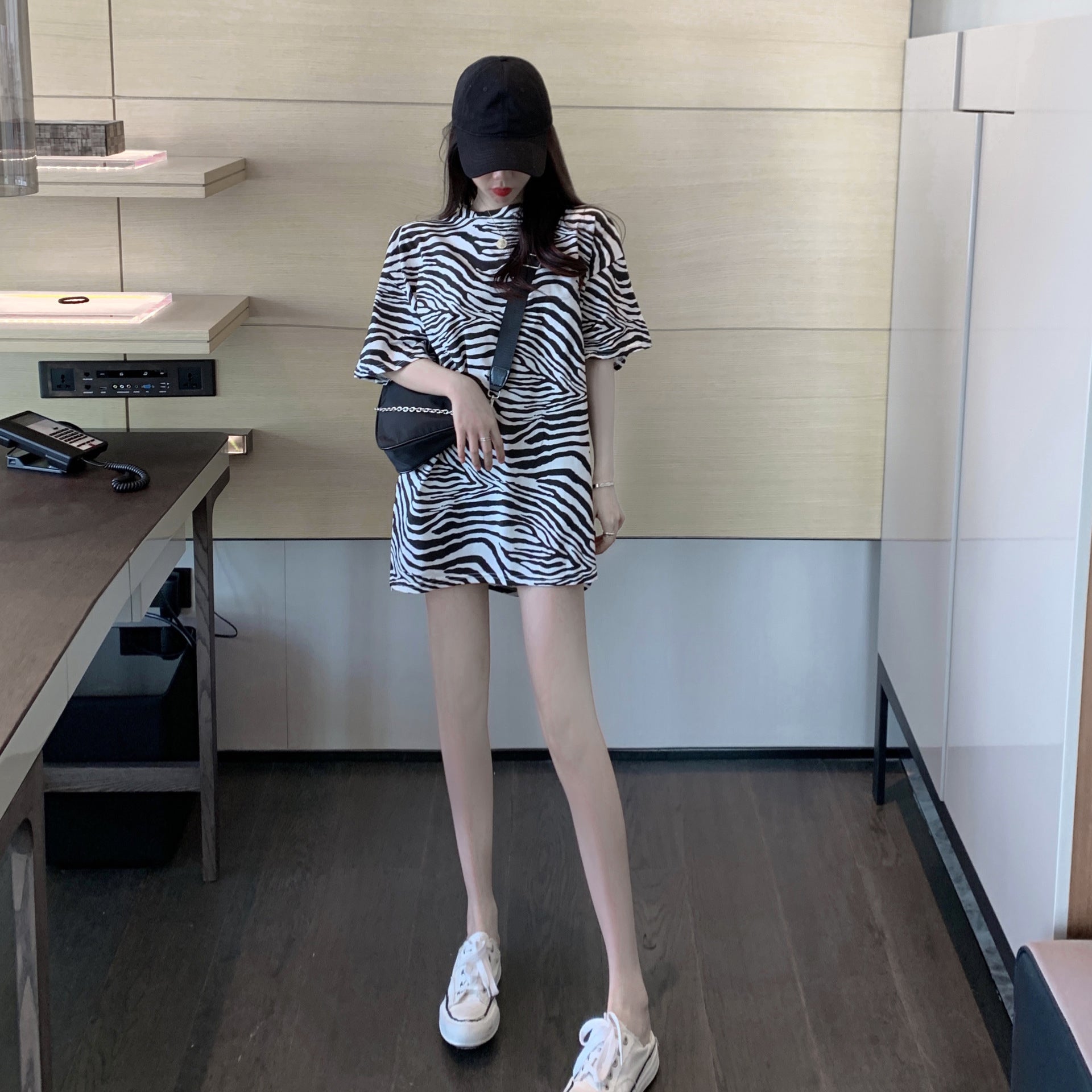 New Korean Women's Clothing Supply Leopard Print Short-Sleeved T-Shirt Women's Summer Mid-Length Women's Bottoming Shirt Top Dropshipping