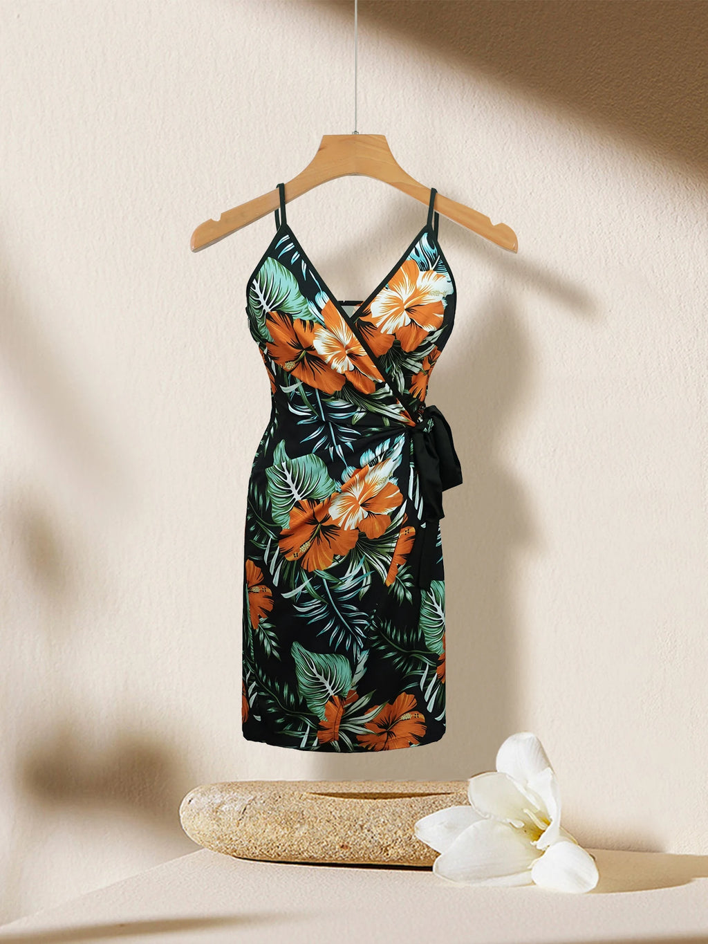 Damen Wickelkleid mit Spaghettiträgern, Tropischer Blumendruck, Midi-Kleider, Lässiges Boho-Sommerkleid für Urlaub, Strand und Dates, Atmungsaktives Kleid