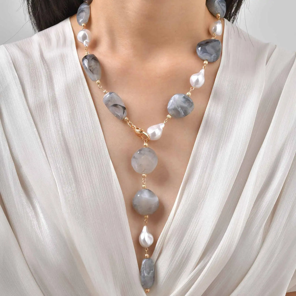 Vnox klobige Halskette mit unregelmäßigen Perlen für Damen, zweifarbige Winterpulloverkette, Schlüsselbein-Hals-Accessoires