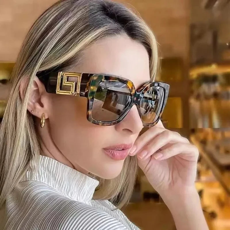 Unisex Übergroße Quadratische Sonnenbrille 2026 Neuer Trend UV400-Schutz Vintage Verlaufsgläser Blendschutz Modische Brillen für Männer und Frauen