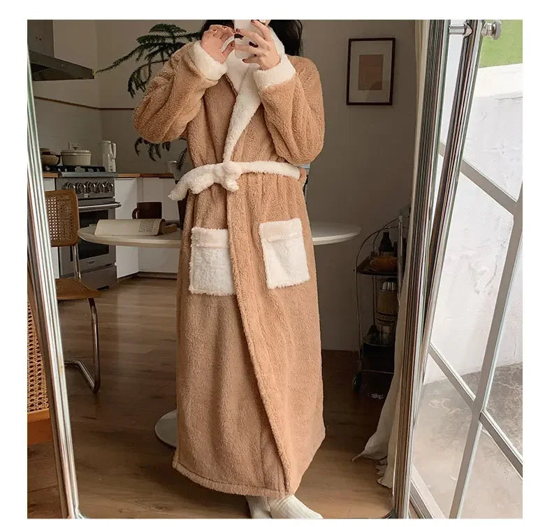 Verdickte Korallen Fleece Robe frauen V-ausschnitt Gürtel Langarm Mid-länge Süße Stil Warme Hause Kleidung Winter Saison