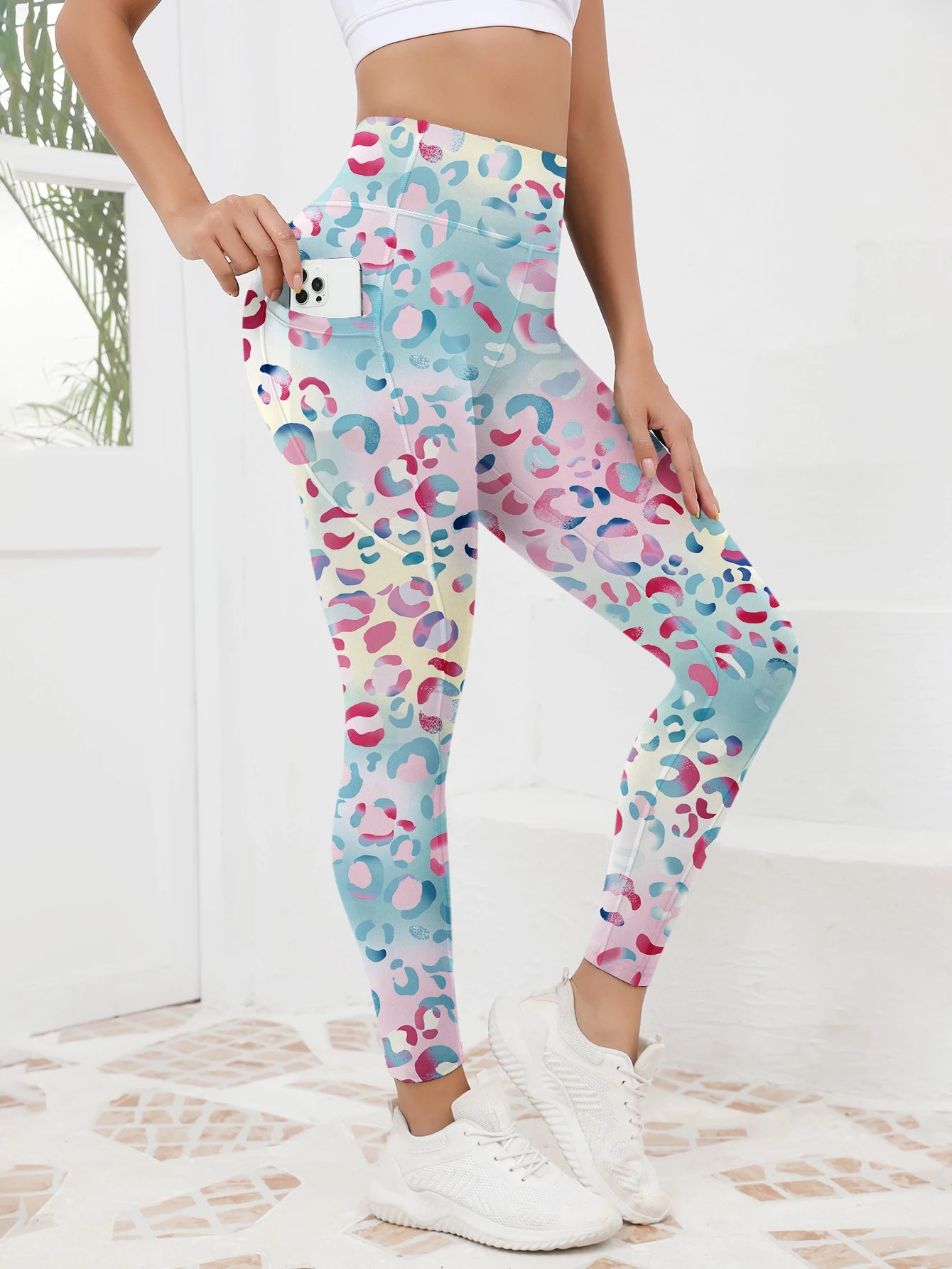Bedruckte Damen-Fitnesshose mit hohem Bund und Tasche, gepaart mit engen Bauch-Yogahosen, geeignet zum Laufen, Wandern und Sp