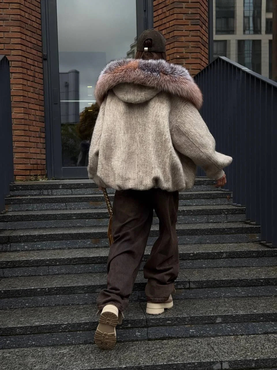 Gefärbter Pelzkragen, kurze Wolljacke für Damen, modisch, Revers, volle Ärmel, einreihig, Patchwork, lose Jacken, 2025, Winter-Outwear