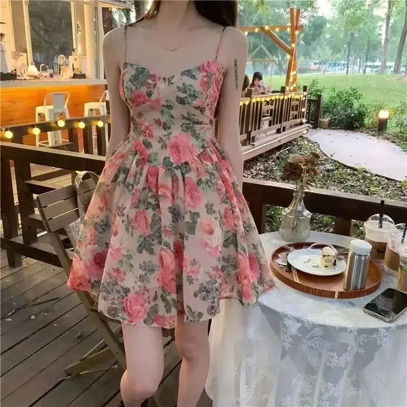 Elegantes, hoch tailliertes, schlankes, florales Tank kleid für Frauen im Frühling und Sommer im französischen Stil