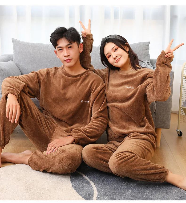 Verdickte Warme Männer Korallen Samt Pyjamas Herbst Winter Homewear Lange Ärmeln Lange Hosen Solide Weiche Nachtwäsche 2 Teile/satz Paar