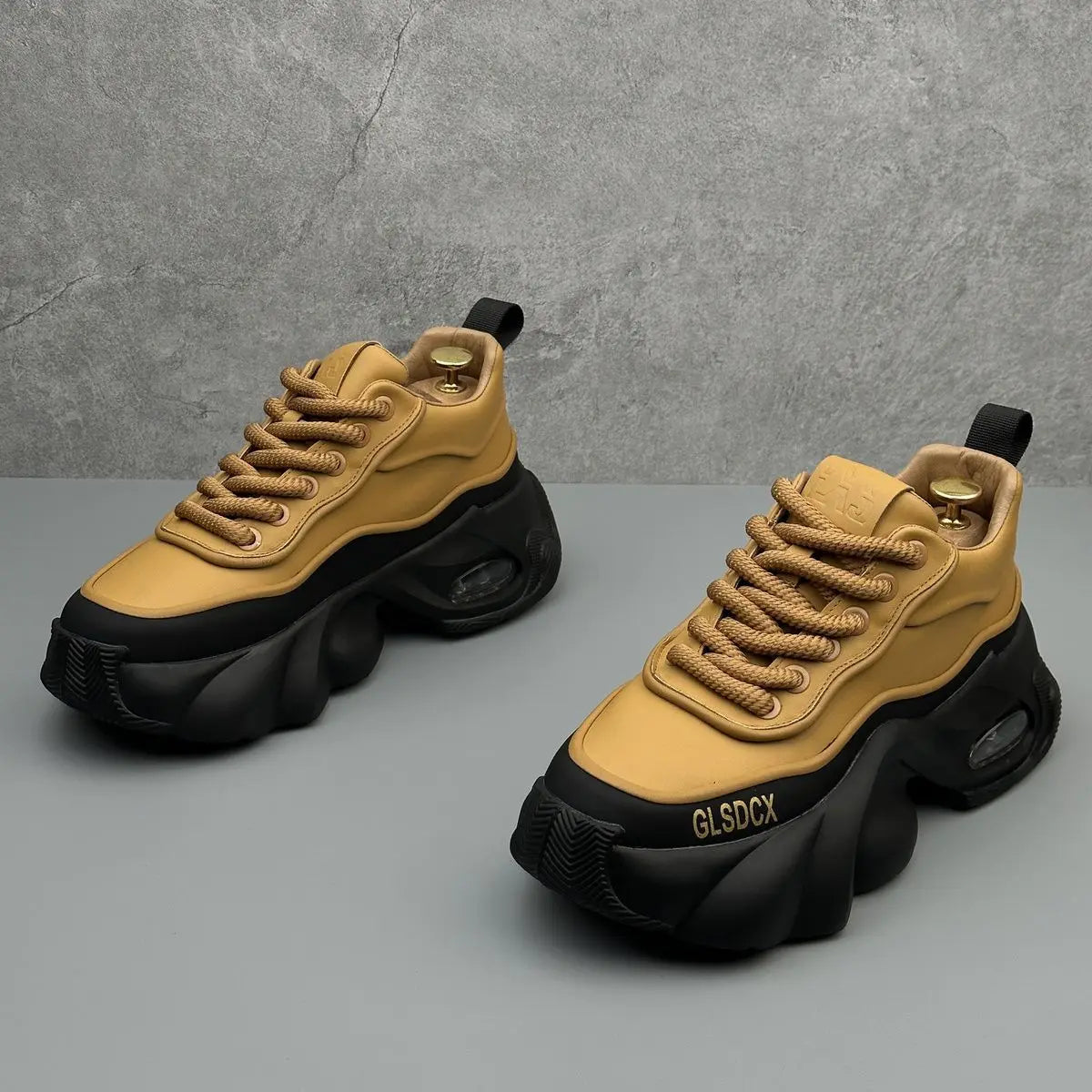 Designer-Stil-Männerschuhe 2025, Herbstmode, bequeme Herren-Turnschuhe mit dicker Plattform, Freizeitschuhe, Sporttrainer, Tenis