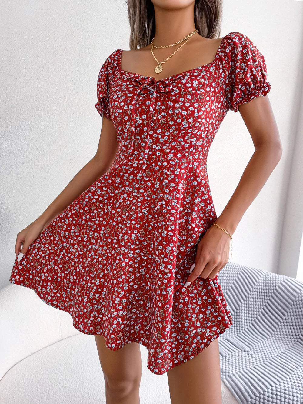 Sommer Blumendruck Kurzes Kleid Bufftrly Ärmel Retro Damenkleider Mode Lässig Square Neck Tunika Strandkleid Elegant Chic