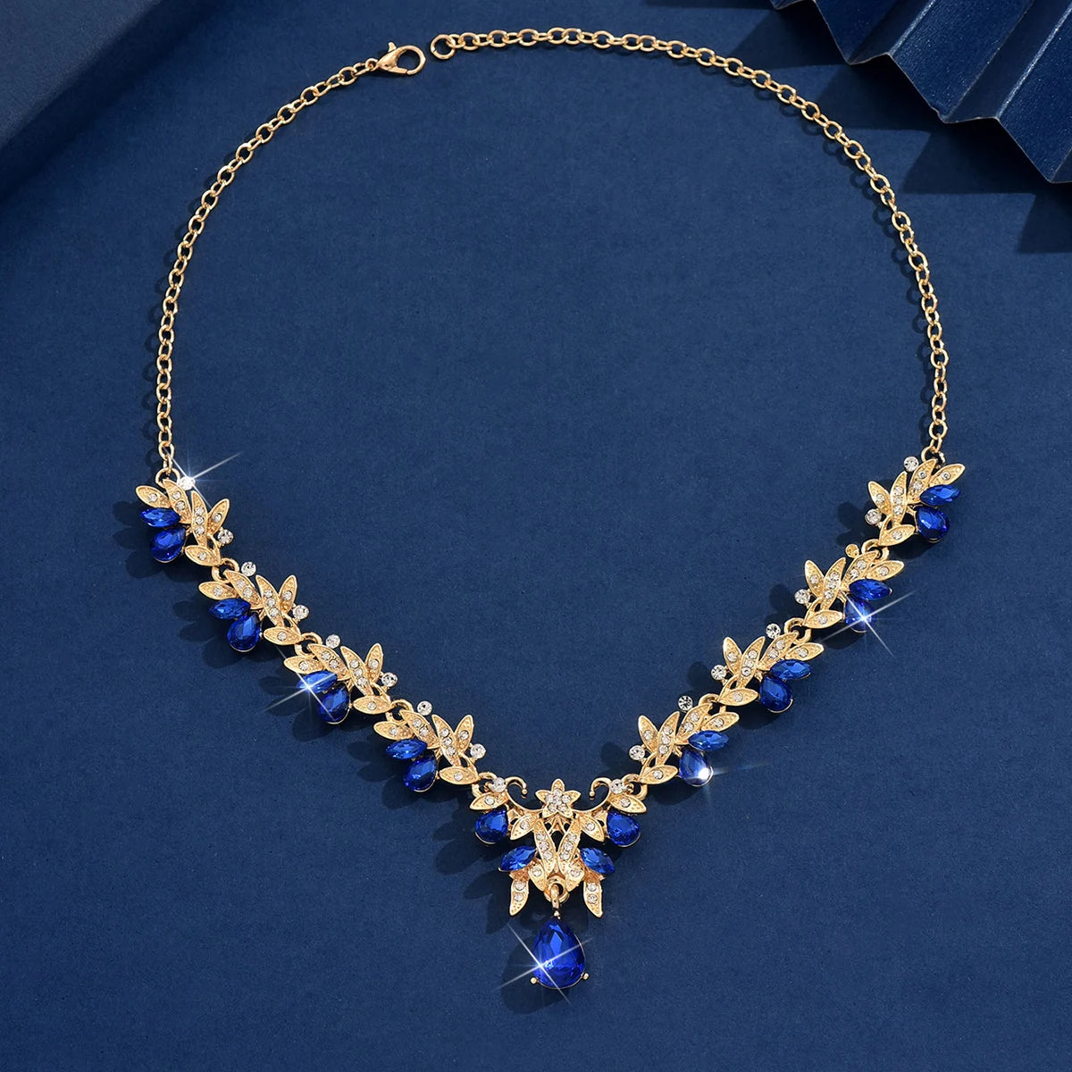 1PC Damenmode Blumendesign Halskette Schmuck Geeignet für Datum, Party, Festival Geschenke-2174