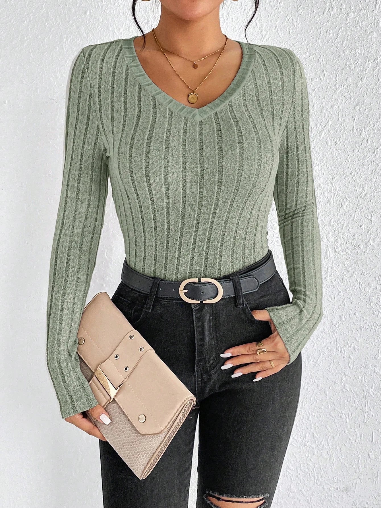 Slim Fit V-Neck Knitted Jumper Long Sleeve Top for Women Sexy Trendy Pullover Casual Wear