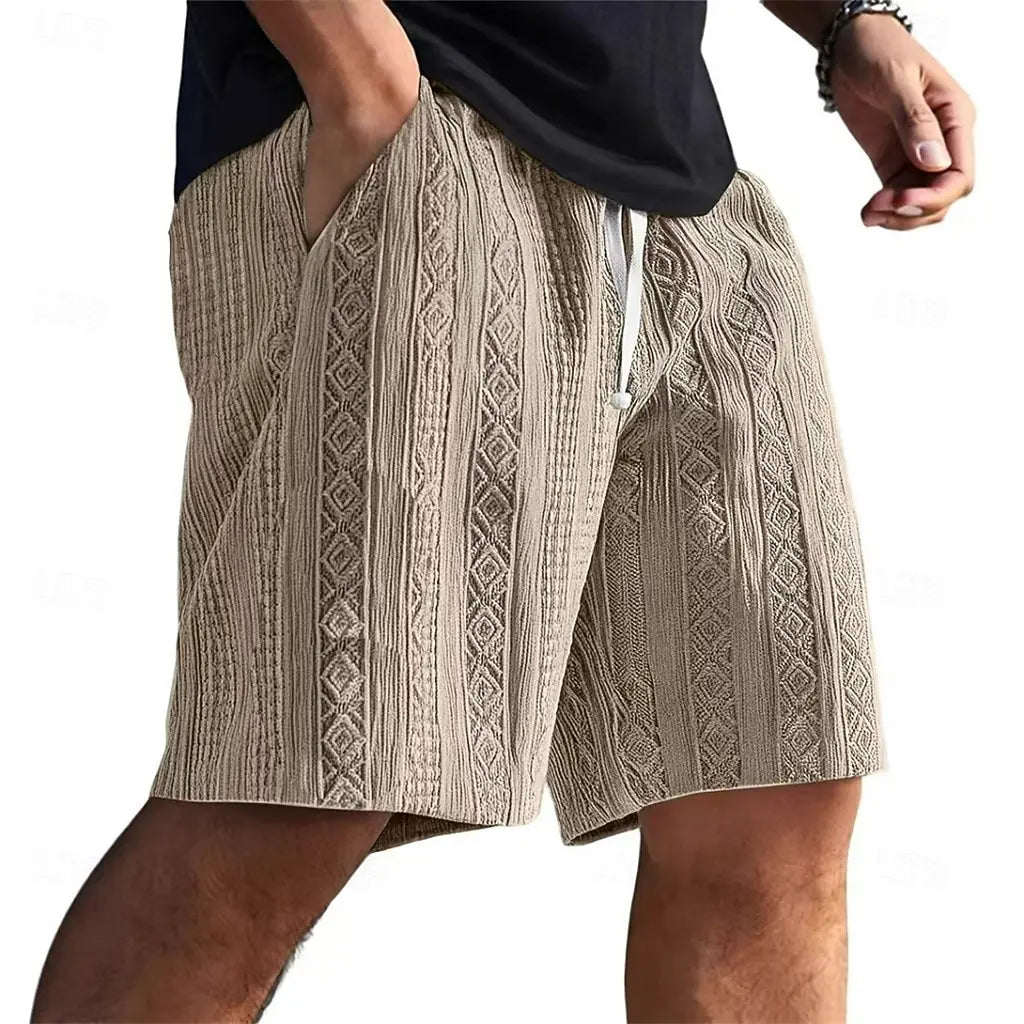 Lässige Shorts mit strukturiertem geometrischem Streifenmuster im minimalistischen Stil für den Alltag und sommerliche Freizeitausflüge mit bequemer Passform
