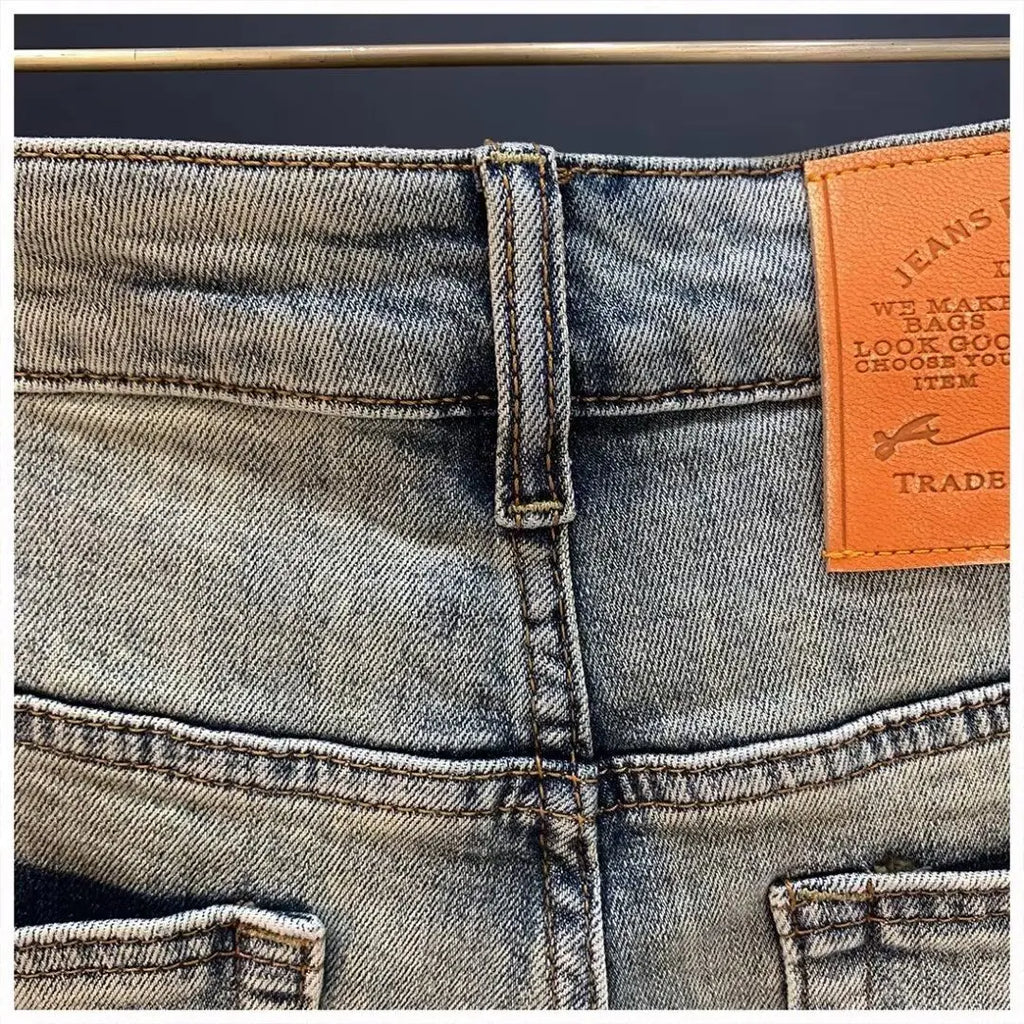 Jeans für Herren 2025, Frühling und Herbst, kleine zerrissene Jeans, Herren-Vintage-Hosen, trendige Marke, Harlan-Männerkleidung, Streetwear-Kleidung