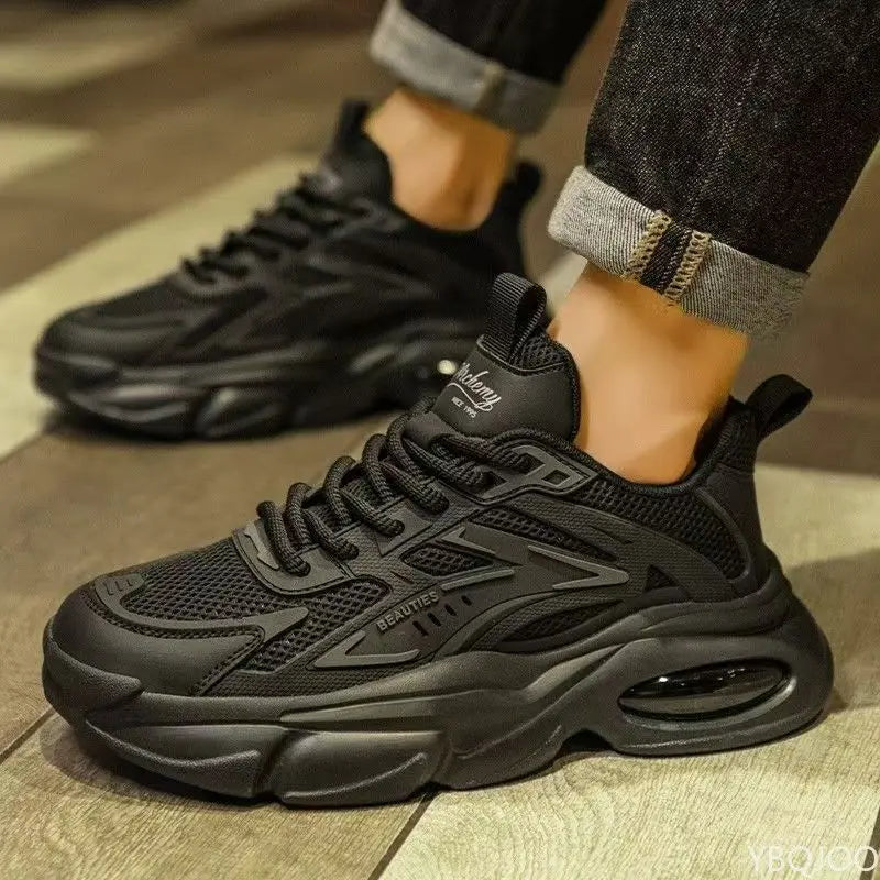 Modische, vielseitige Frühlings-Herbst-neue explosive Herrenschuhe mit dicken Sohlen, lässige, bequeme, höhenvergrößernde Sportschuhe
