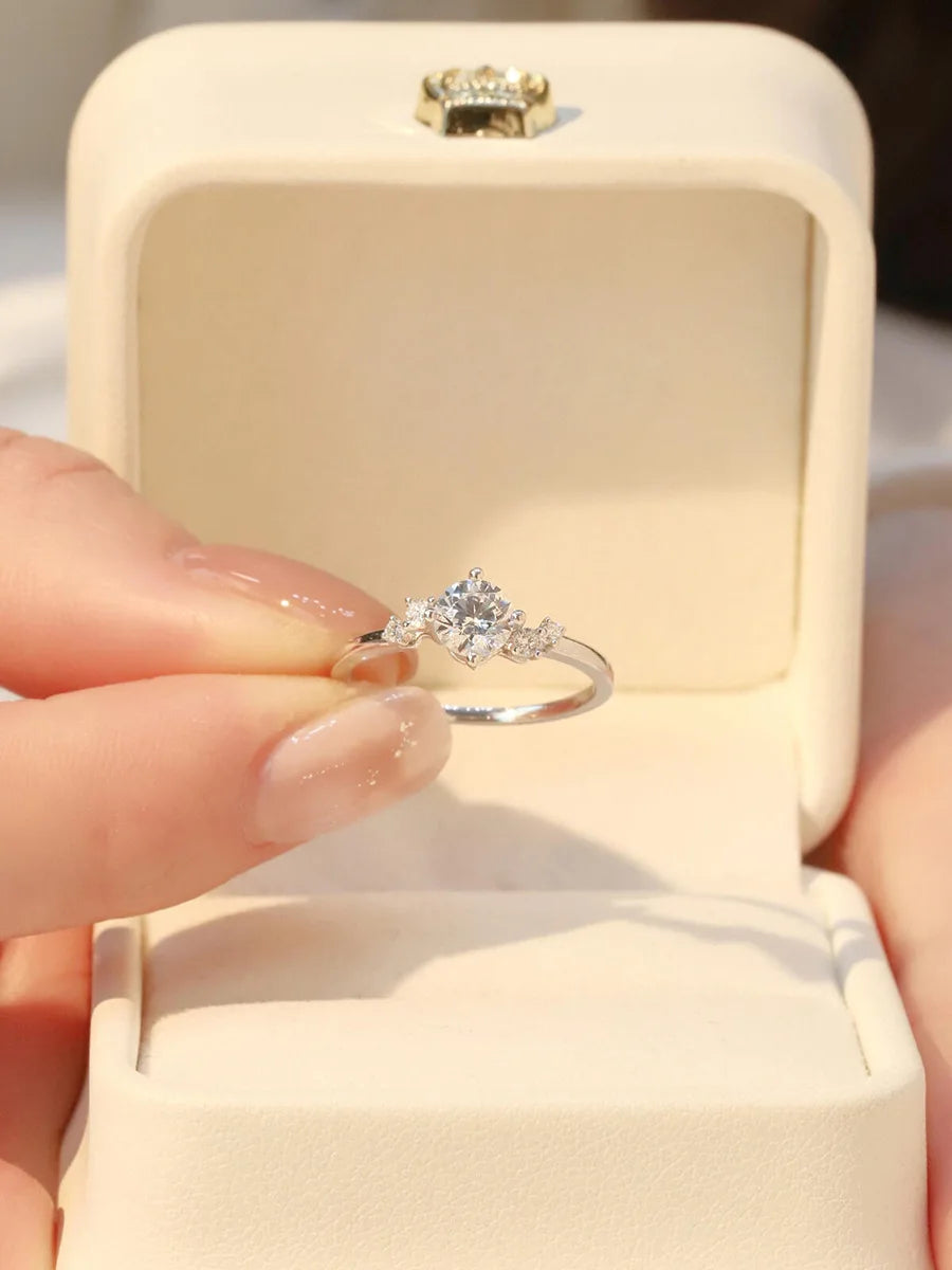 18K Weißgold und Platin PT950 1 Karat Moissanit-Ring für Damen, Vier-Krallen-Galaxie-Stern-Verlobungsring als Geschenk für die Freundin.