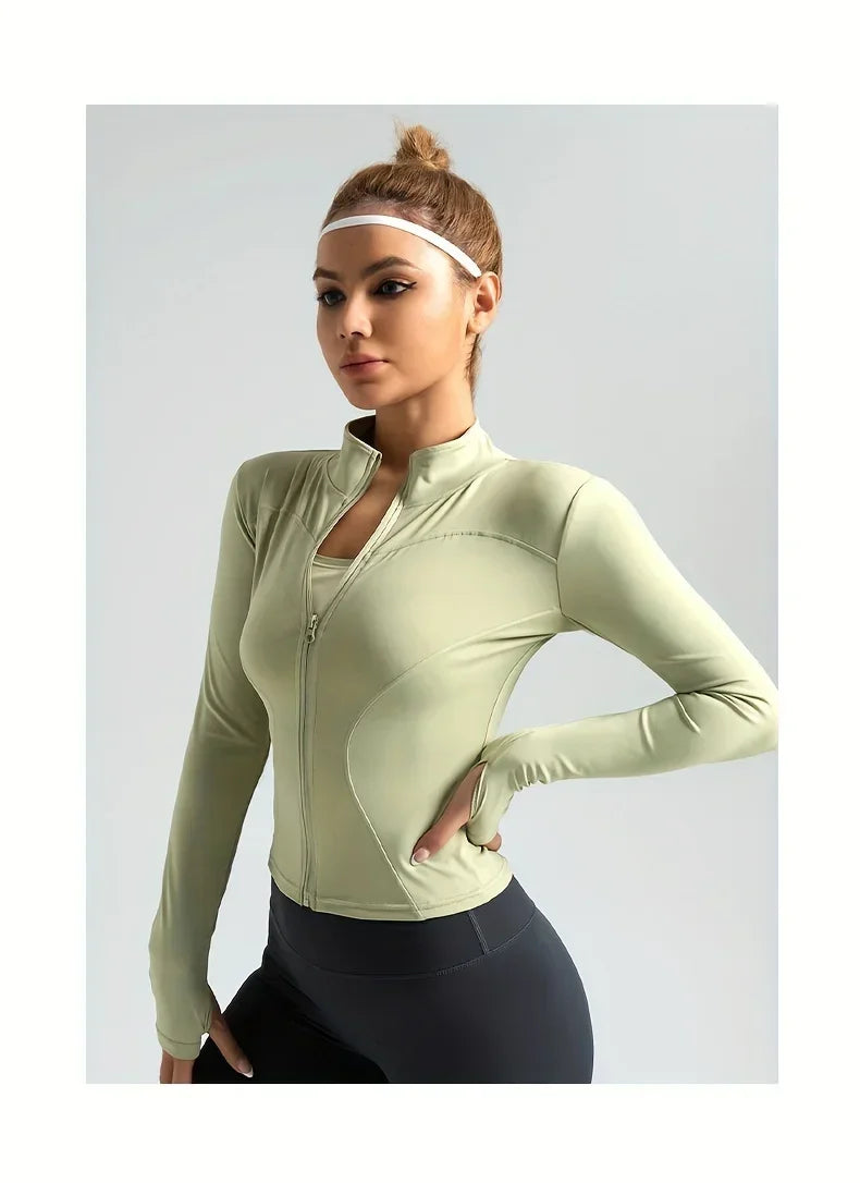 Seamless Sports Outerwear Yoga Coat Cropped Jacket for Gym Running High Waisted Moisture Wicking Workout Top with  Coat Women