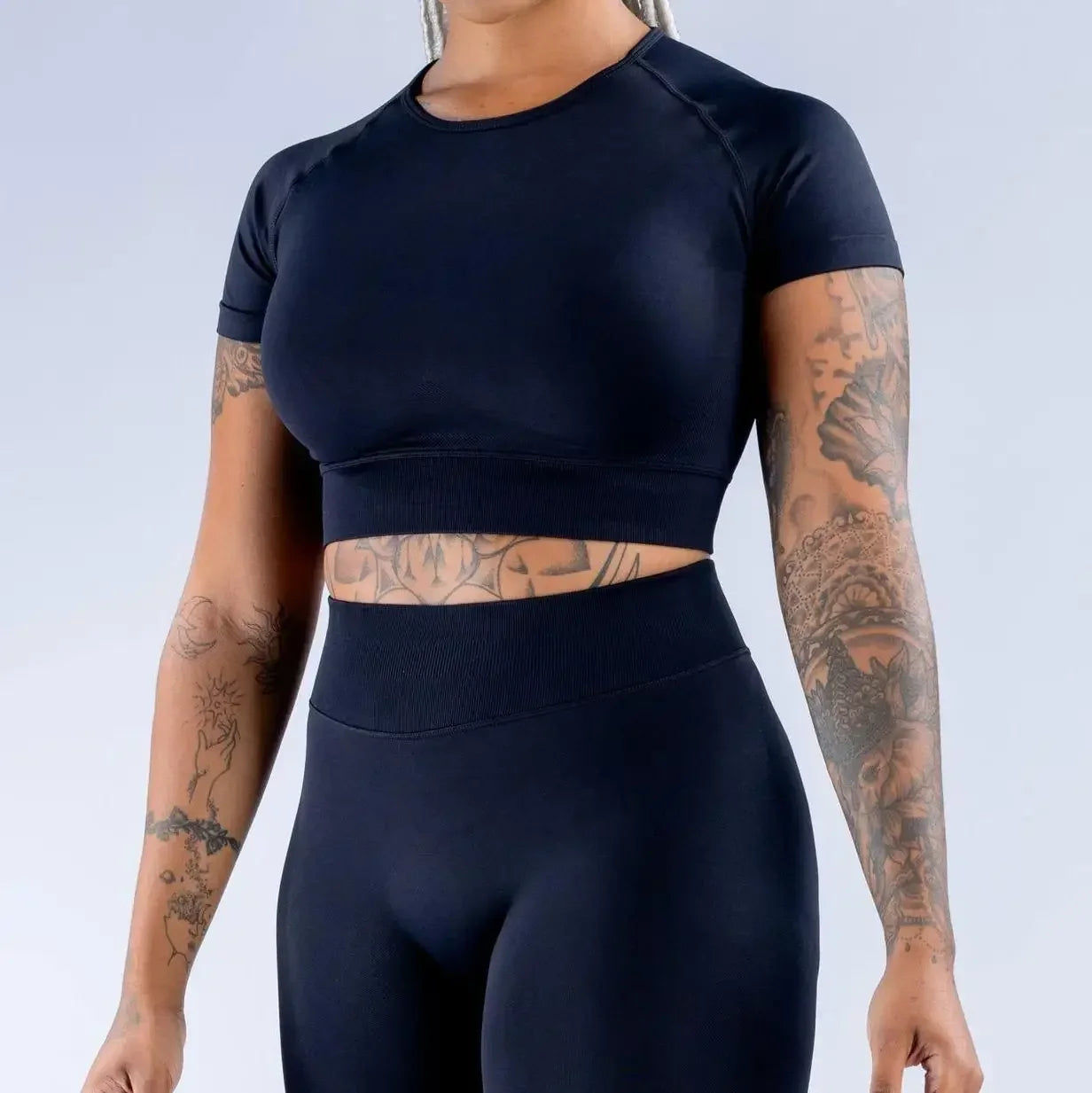 Sommer-Damen-Yoga-Top, einfarbig, kurzärmelig, mit freiliegendem Nabel, eng anliegend, Rundhalsausschnitt, für Fitnessstudio, Sport, kurzärmeliges T-Shirt