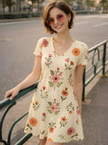 Damen-Minikleid mit V-Ausschnitt und Blumendruck, kurzärmelig, lässig, für den Alltag, Urlaub, Sommerkleid, Outfit, Garderobe, elegant, luftig, weich, bequem, schick