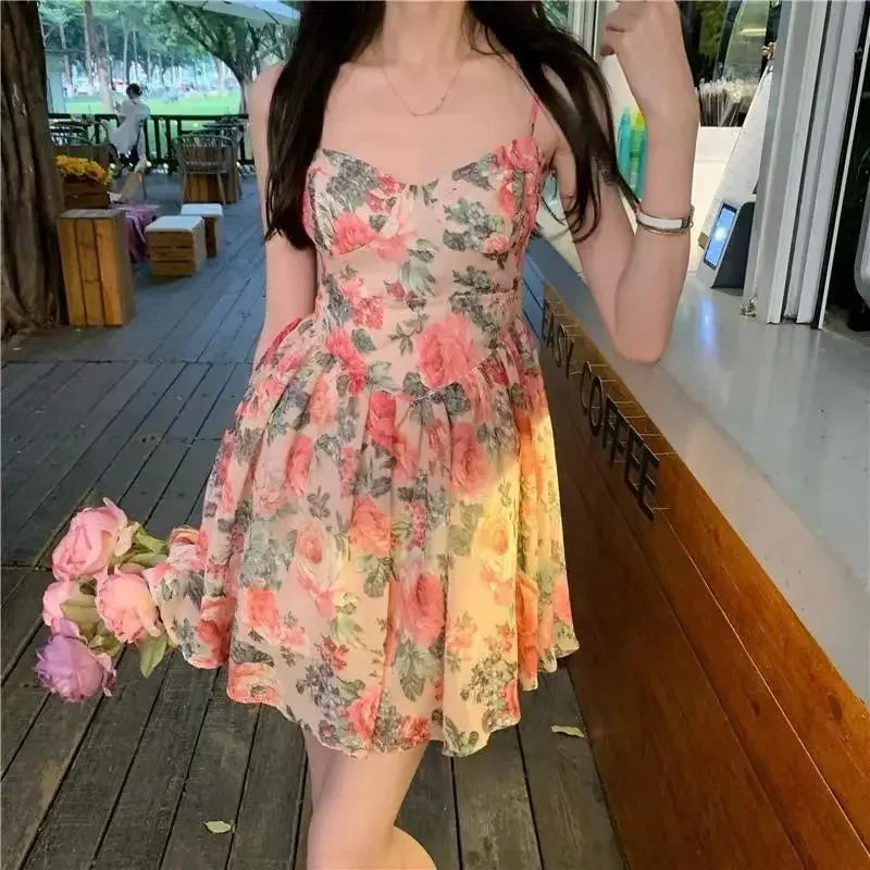 Elegantes, hoch tailliertes, schlankes, florales Tank kleid für Frauen im Frühling und Sommer im französischen Stil