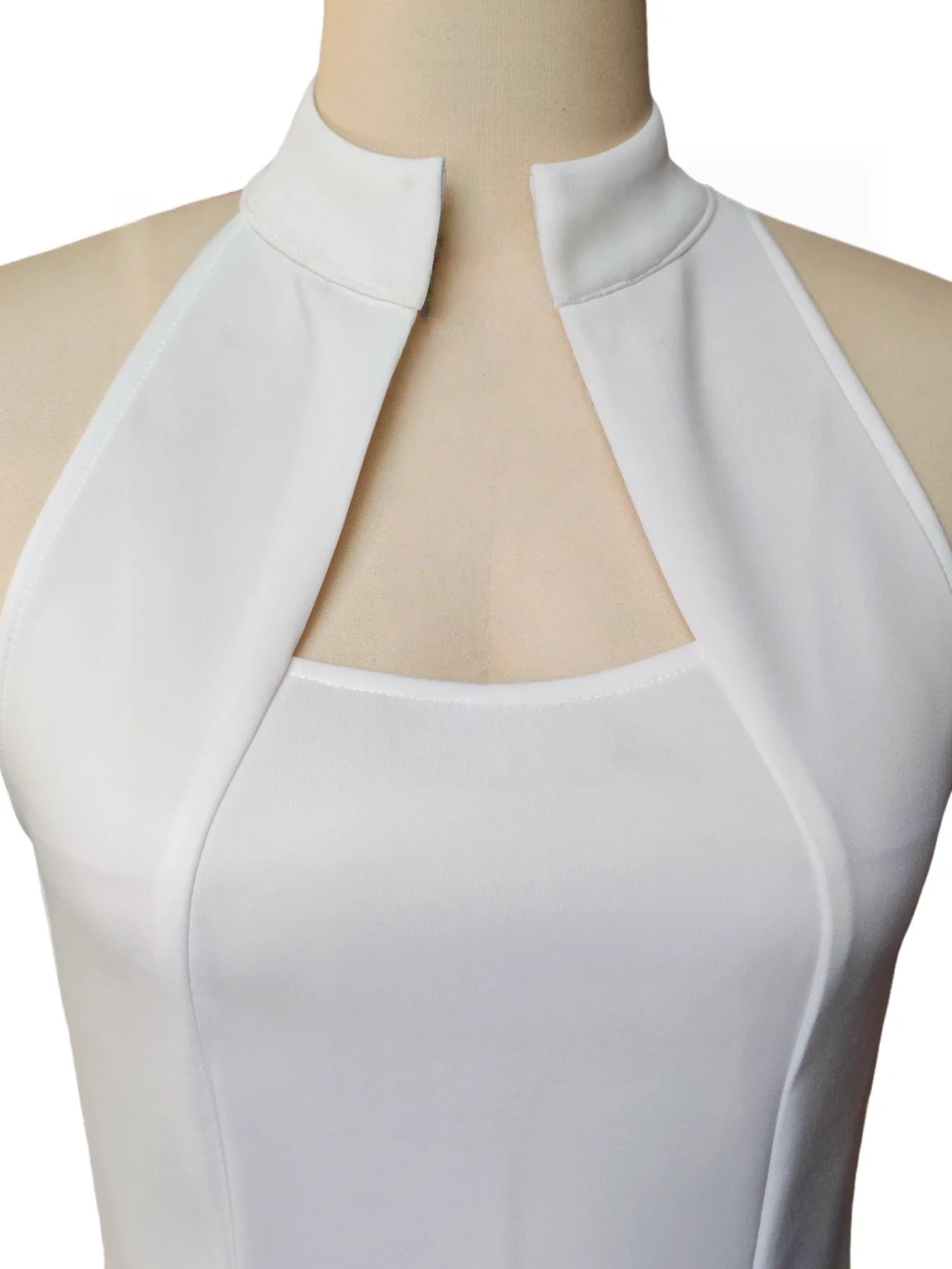 Elegantes Ärmelloses Kleid mit Stehkragen Knielang Figurbetont für Damen Urlaubspartys Frühling Sommer Neuerscheinung