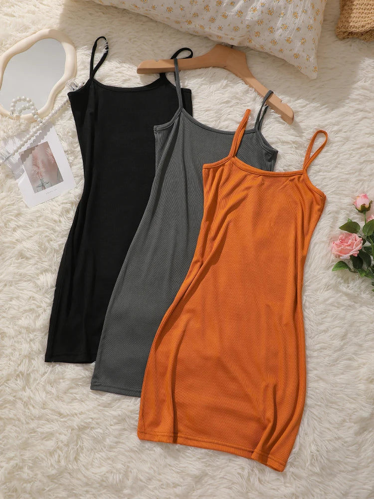 Sommerliches nahtloses Trägerkleid, ärmelloses Satin-Nachthemd, dehnbare Damen-Schlafkleidung mit Spaghettiträgern, lockere Freizeitkleidung für zu Hause