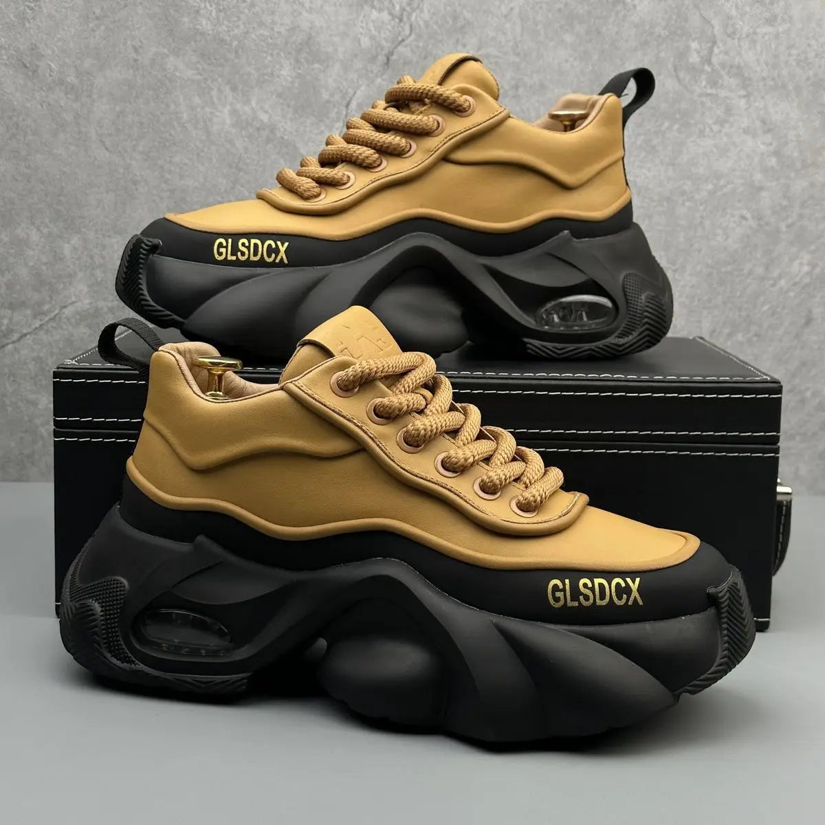 Designer-Stil-Männerschuhe 2025, Herbstmode, bequeme Herren-Turnschuhe mit dicker Plattform, Freizeitschuhe, Sporttrainer, Tenis