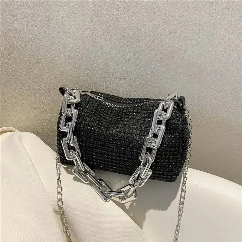 Allover-Beuteltasche mit Strasssteinen, Balltasche mit Glitzerkette, Mini-Umhängetasche für Damen (6,3 x 3,54) Zoll).