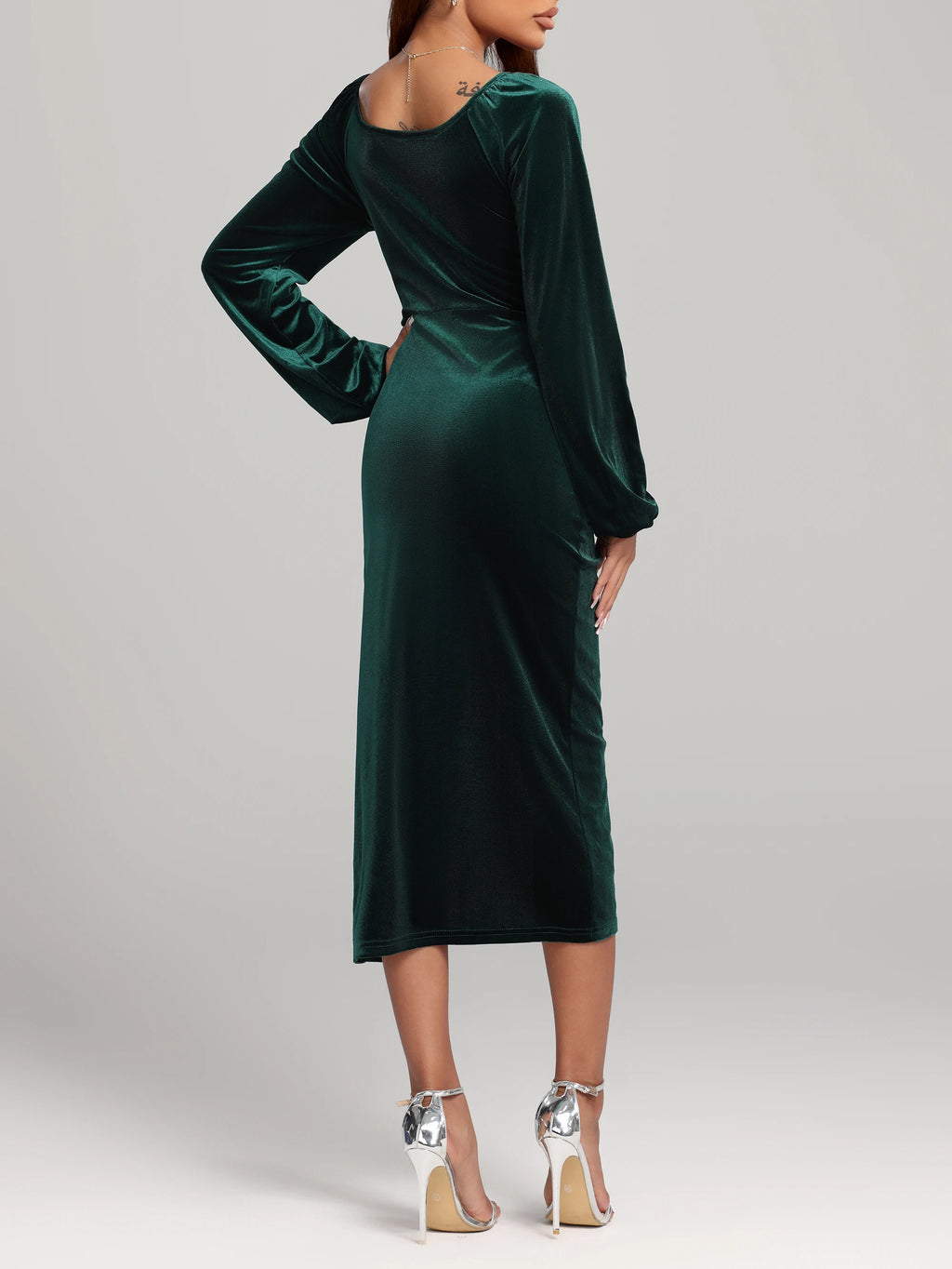 Neues modisches, sexy und elegantes, langärmliges Damenkleid aus goldenem Samt mit schlankem Schlitz an der Taille
