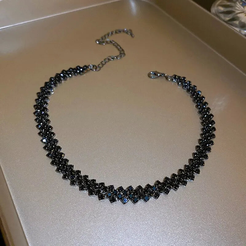 Luxuriöse glänzende voller Strass-Halskette für Frauen, personalisierte geometrische Kristall-Halsketten, Hochzeitsschmuck, Party-Geschenke