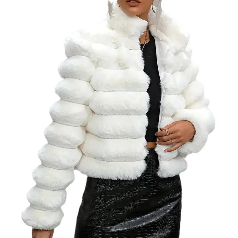 Herbst und Winter Neue kurze Kunstpelzjacke für Damen Vielseitiger europäischer und amerikanischer Ins-Stil Leichter Luxus und warm