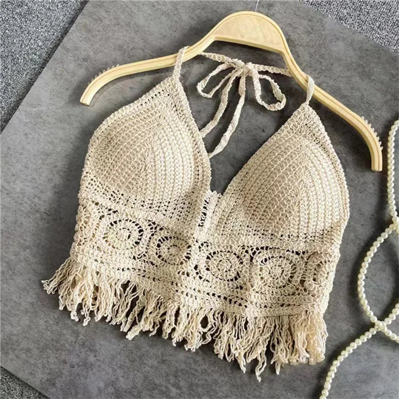 2024 sommer Sexy Strand Kurze Crop Top für Frauen Leichte Aushöhlen Häkeln Quasten Saum Halter Bhs Bustier mit Brust Pads