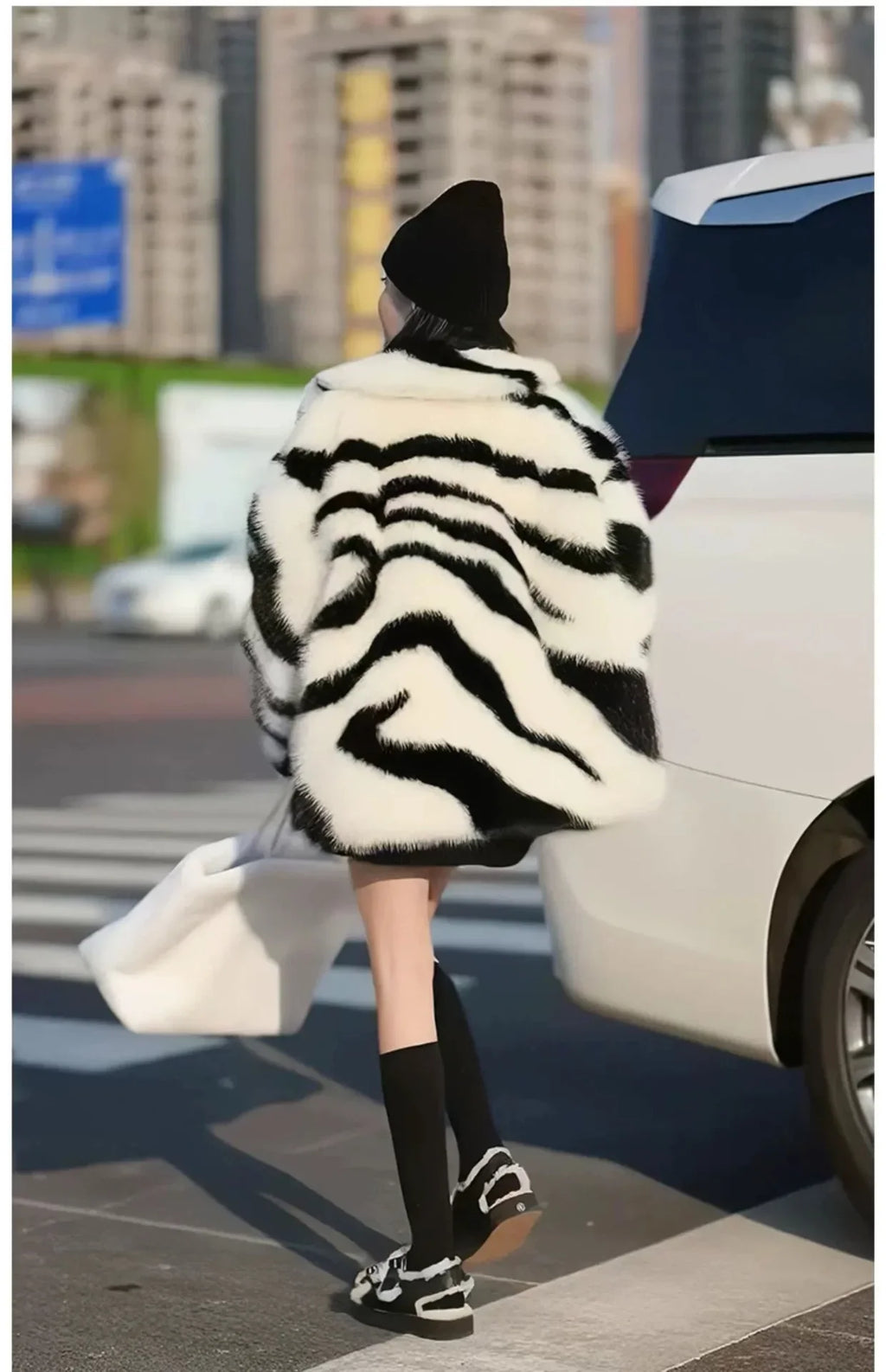 Toca Zebra-Muster, großer Skimmer-Kragen, Simulationsfell, neuer Trendmantel, verdickt, modisch, Gas, Freizeit, vielseitig