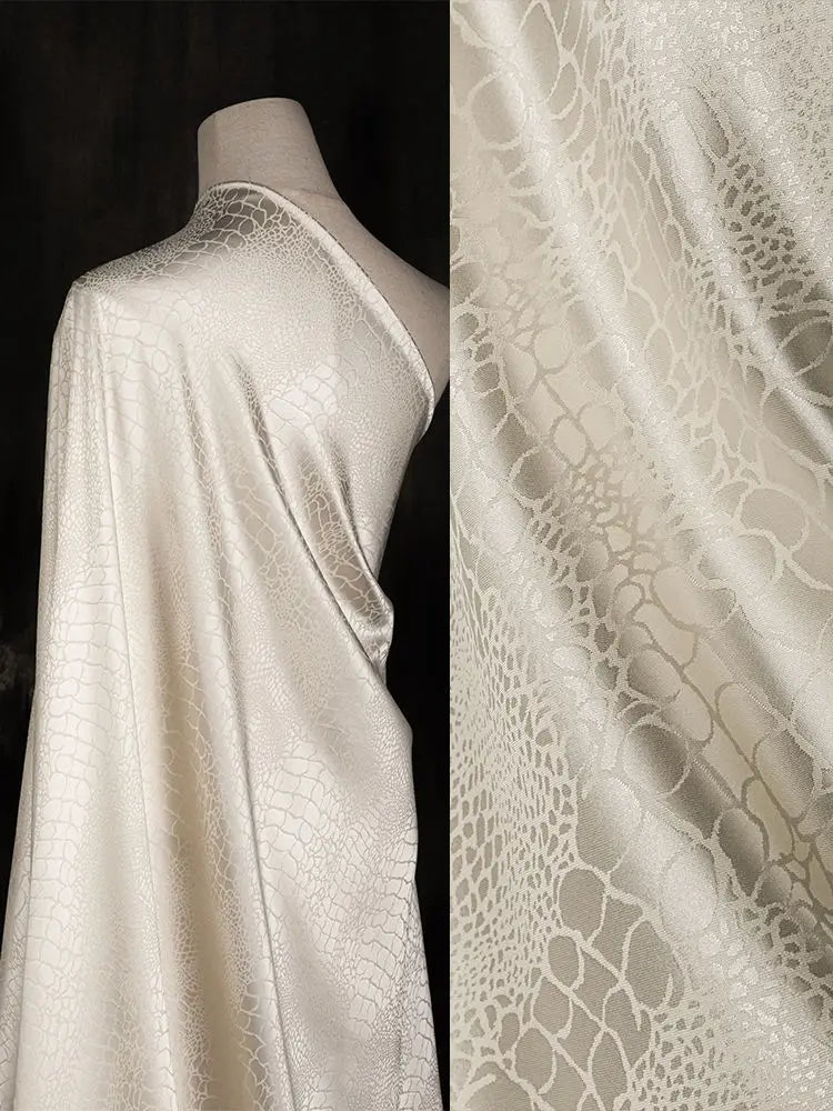 Schwarzer Micro-Stretch-Jacquard-Stoff pro Meter für Kleider, Kleidung, Nähen, schlichtes Krokodilmuster, Stoff, Handarbeit, glatt