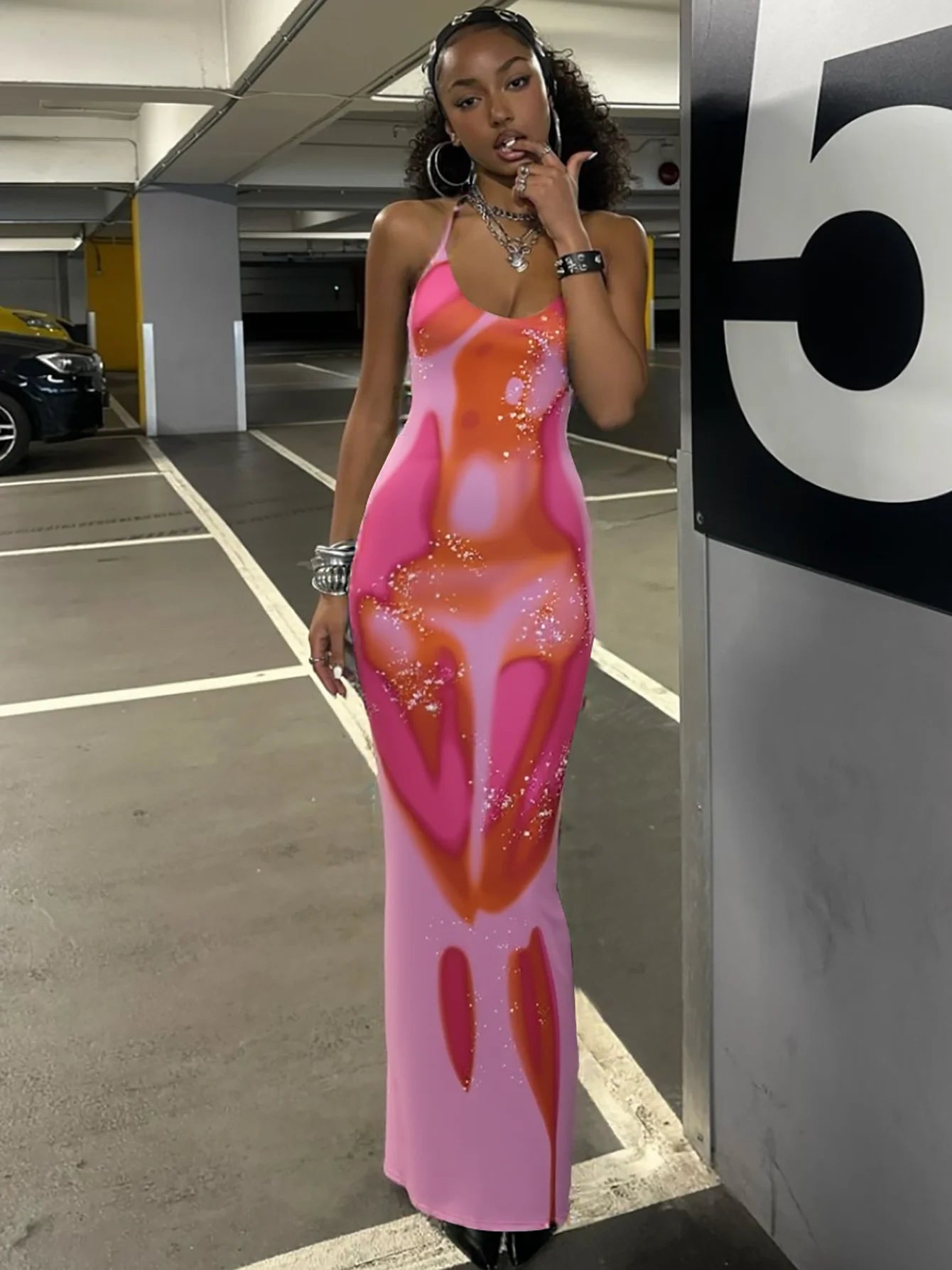 Hugcitar 2025 Frühling Halter Print Halter-Backless Verband Gürtel Sexy Bodycon Maxi Kleid Frauen Mode Outfits Streetwear Festival