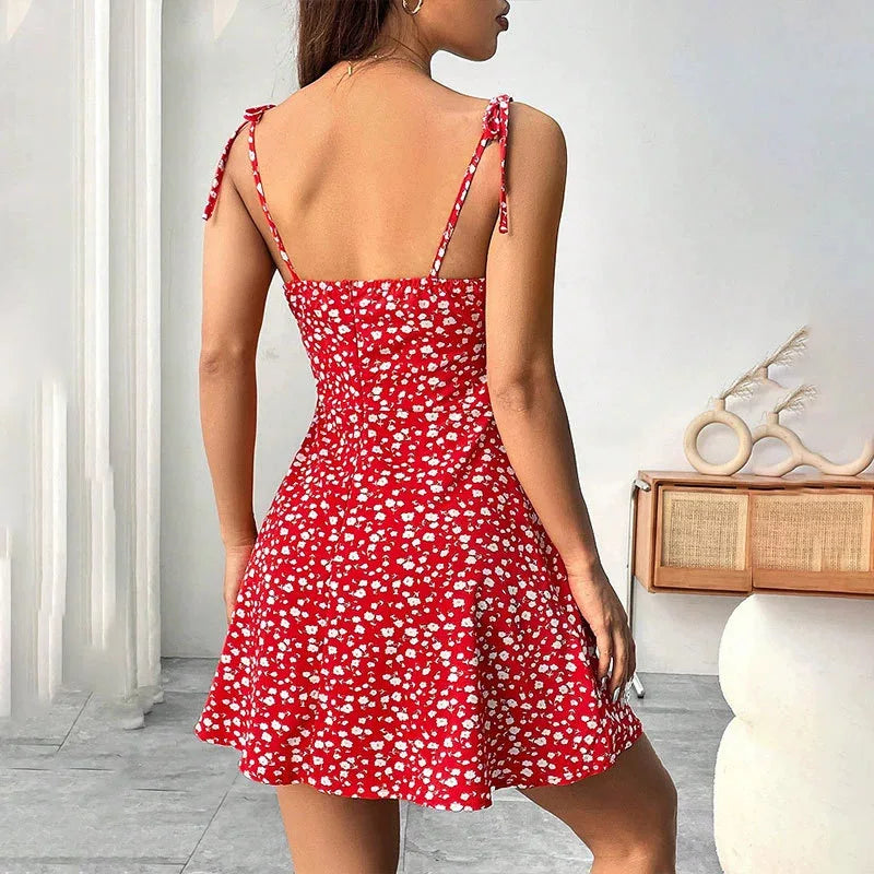 Kurzes Sommerkleid mit Blumenmuster und Spaghettiträgern für Damen, Damenkleider, Damenbekleidung, Damenbekleidung, Sommerkleid, Neu im Kleid 2025,