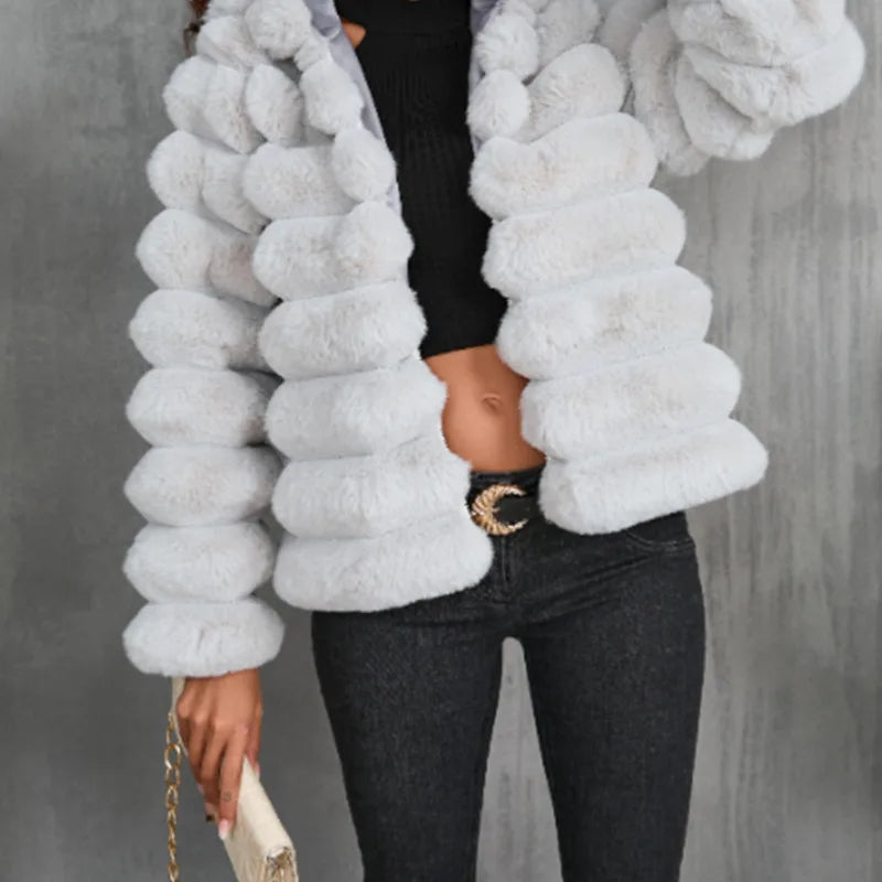 Herbst und Winter Neue kurze Kunstpelzjacke für Damen Vielseitiger europäischer und amerikanischer Ins-Stil Leichter Luxus und warm