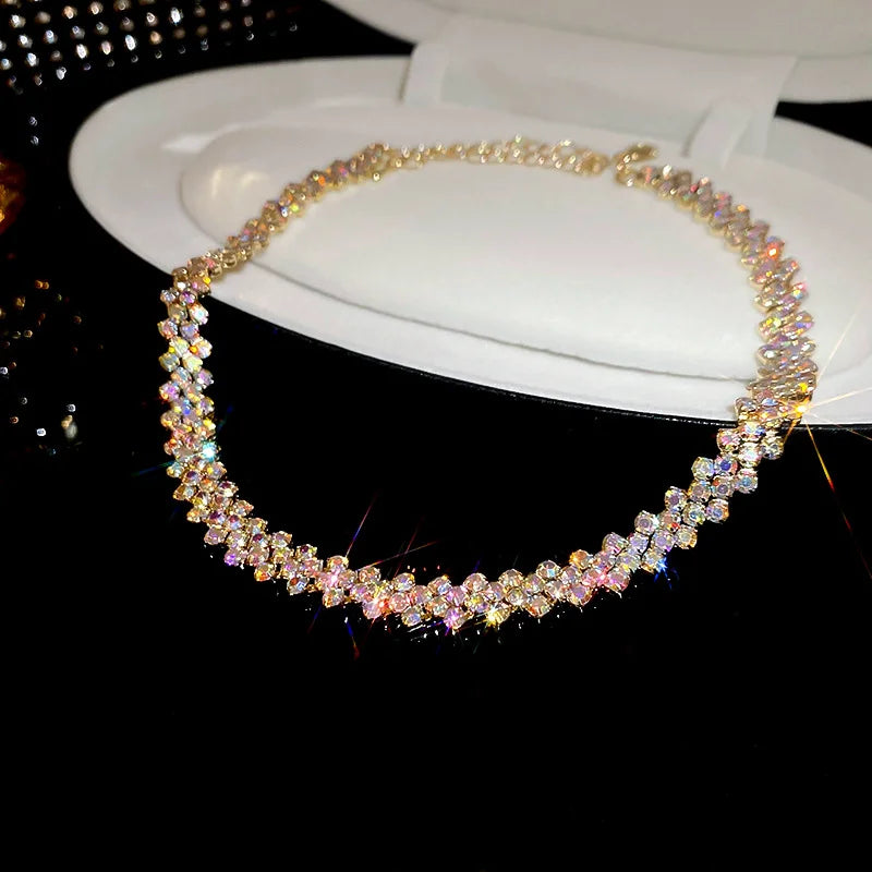 Luxuriöse glänzende voller Strass-Halskette für Frauen, personalisierte geometrische Kristall-Halsketten, Hochzeitsschmuck, Party-Geschenke