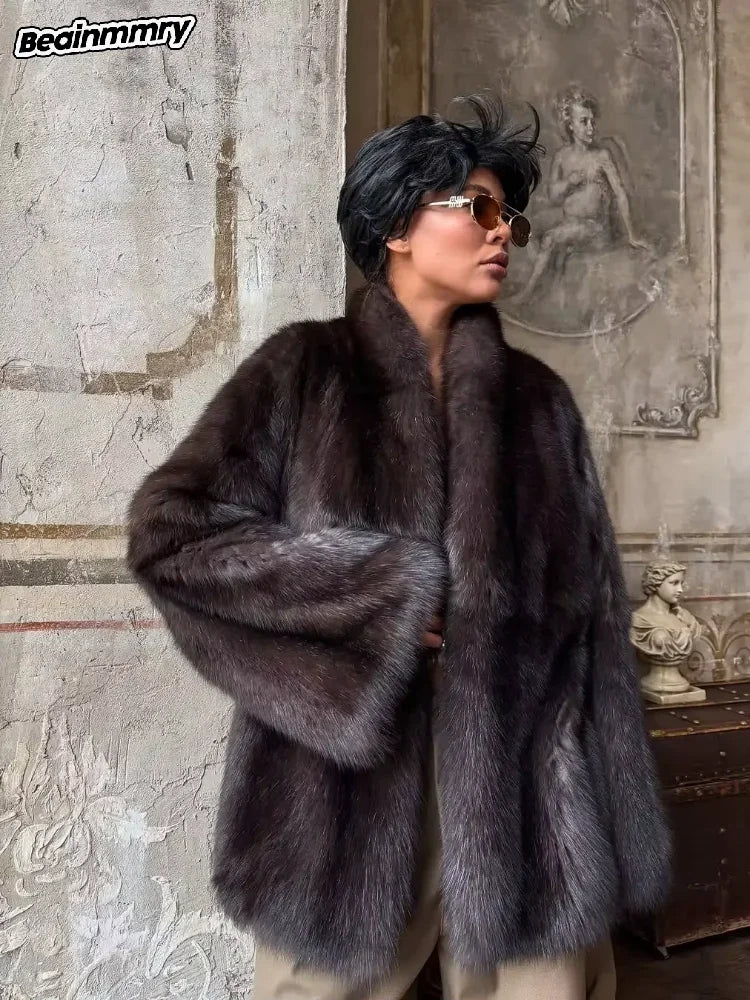 Brauner mittellanger Pelzmantel für Damen, Revers, versteckter Knopf, lockere, elegante Oberbekleidung, 2025, modischer Bürodame, Pendelmantel, Neu