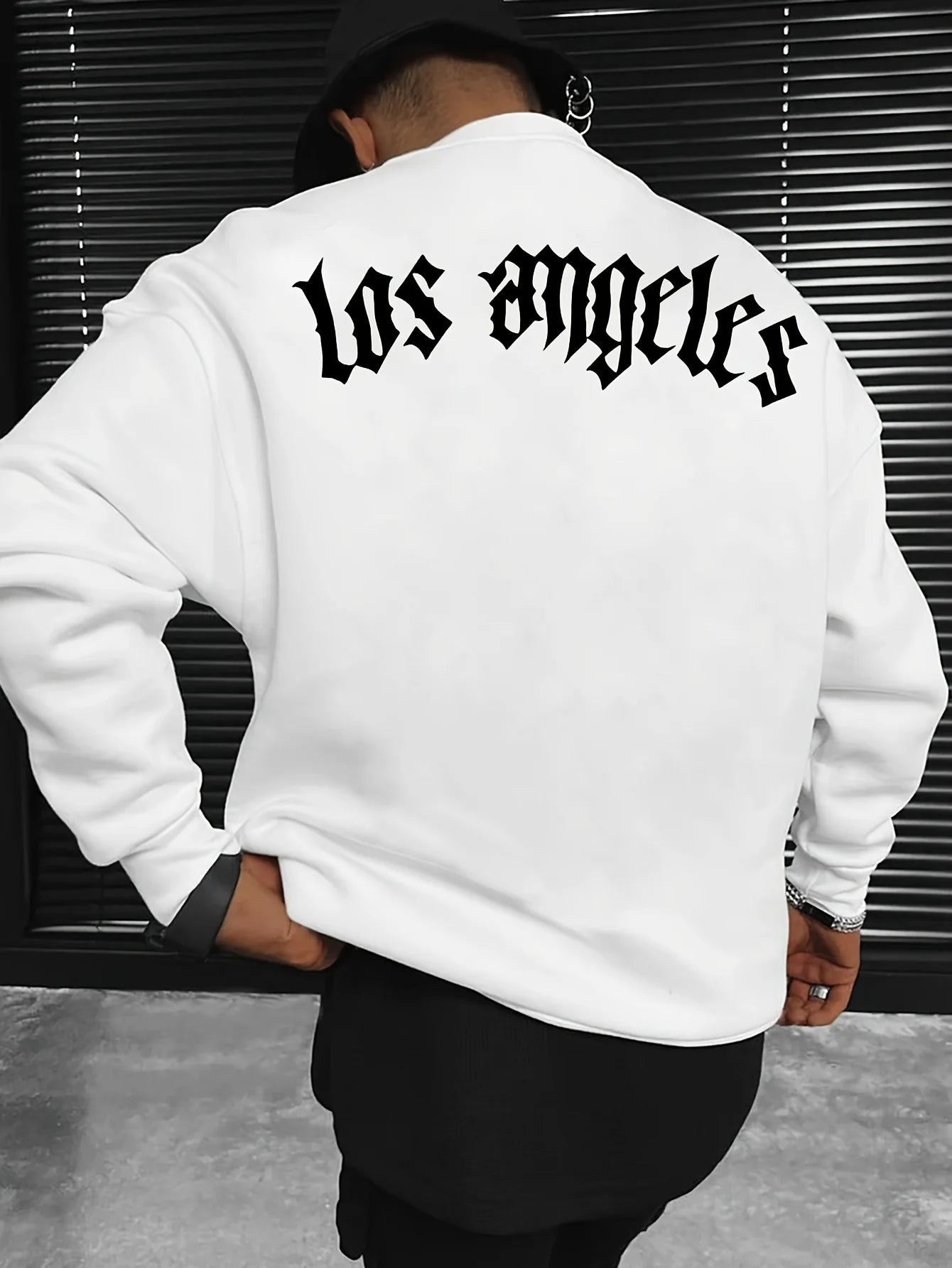 Men's autumn and winter fashionable casual loose Los Angeles letter print fleece pullover long sleeved round neck sweatshirt