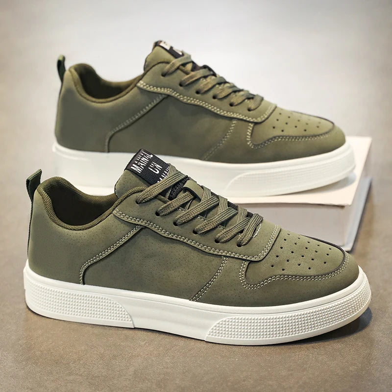 1 Paar Sportliche Freizeitschuhe zum Skateboarden, bequem und modisch, mit einem eng anliegenden Obermaterial, das sich dem Fuß anpasst und rutschfest ist.