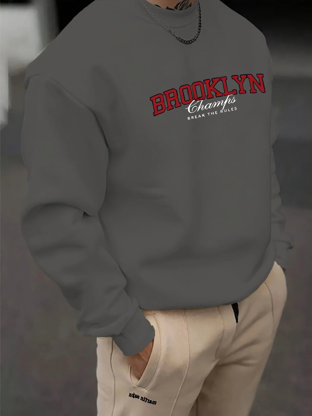 Men's autumn and winter fashionable casual loose Brooklyn letter pattern printed long sleeved round neck sweatshirt