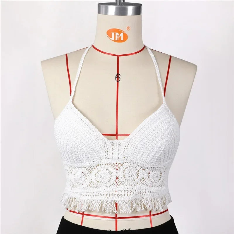 2024 sommer Sexy Strand Kurze Crop Top für Frauen Leichte Aushöhlen Häkeln Quasten Saum Halter Bhs Bustier mit Brust Pads