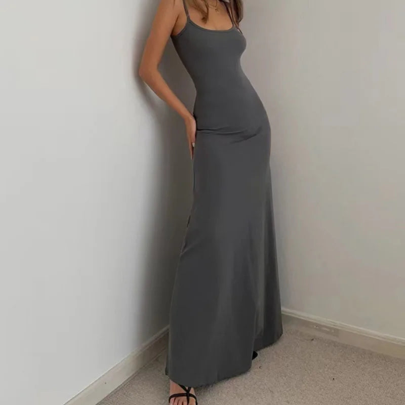 Sommer frauen neue stil modische einfache temperament schlinge lange backless dünne taille sexy süße würzige lange beiläufige kleid
