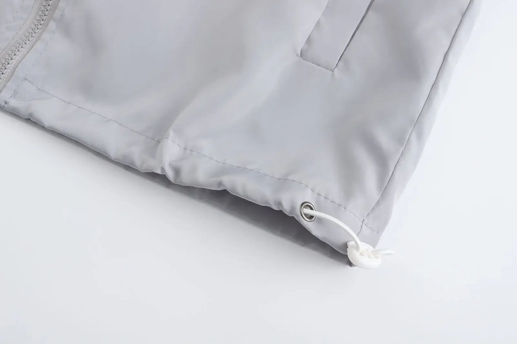 Lässige bedruckte Kapuzenjacke für Frühling und Herbst, modische neue wind- und wasserdichte Outdoor-Sportbekleidung für Herren