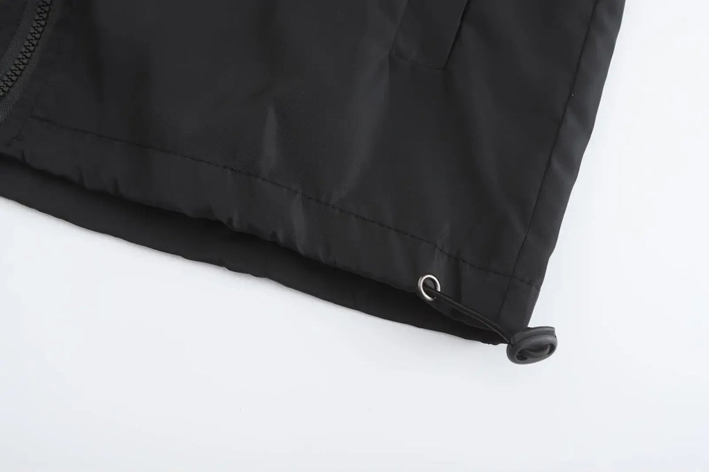 Lässige bedruckte Kapuzenjacke für Frühling und Herbst, modische neue wind- und wasserdichte Outdoor-Sportbekleidung für Herren