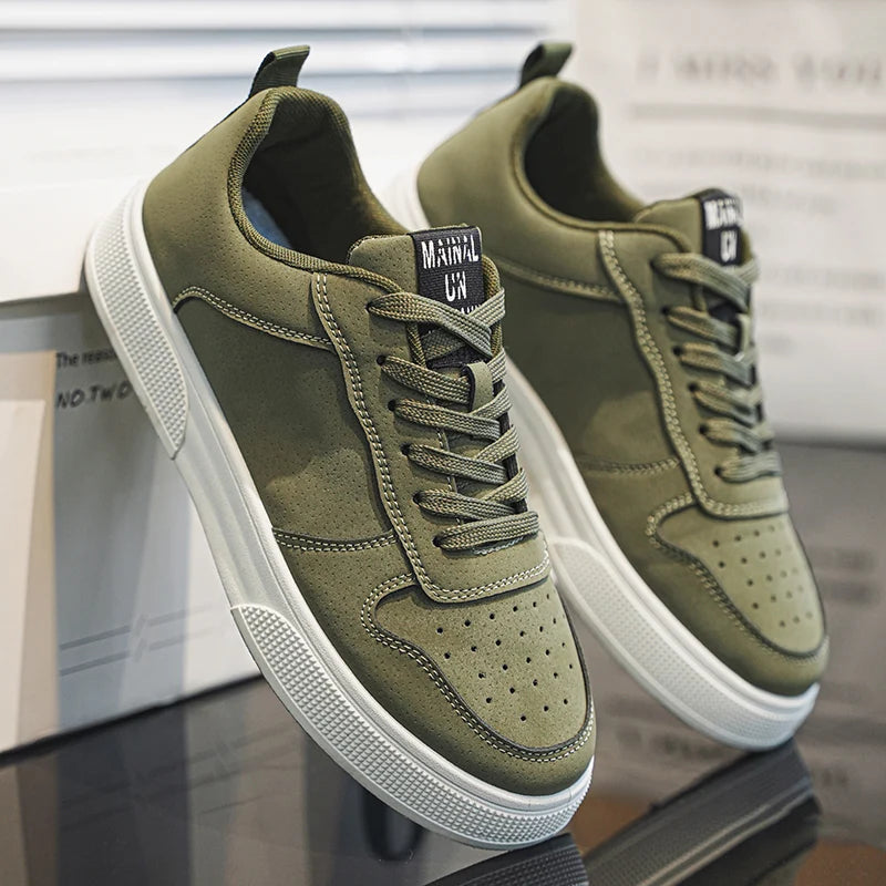 1 Paar Sportliche Freizeitschuhe zum Skateboarden, bequem und modisch, mit einem eng anliegenden Obermaterial, das sich dem Fuß anpasst und rutschfest ist.