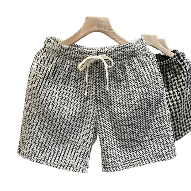 Herrenbekleidung, bedruckt, karierte Shorts, Sommer, stilvoll, gerades Bein, lässige Strandhose, bequeme Taschen, leichte Straßenshorts