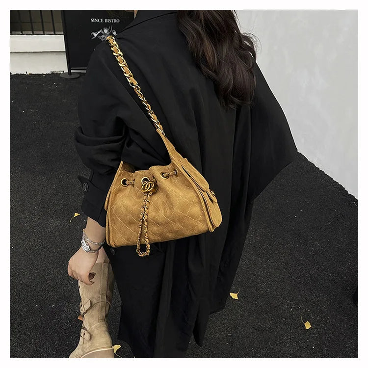 Trendy Geometric Chain Underarm Bag Women's Shoulder Bag Commuter Crossbody Bag Versatile PU Bucket Bag Autumn New Style