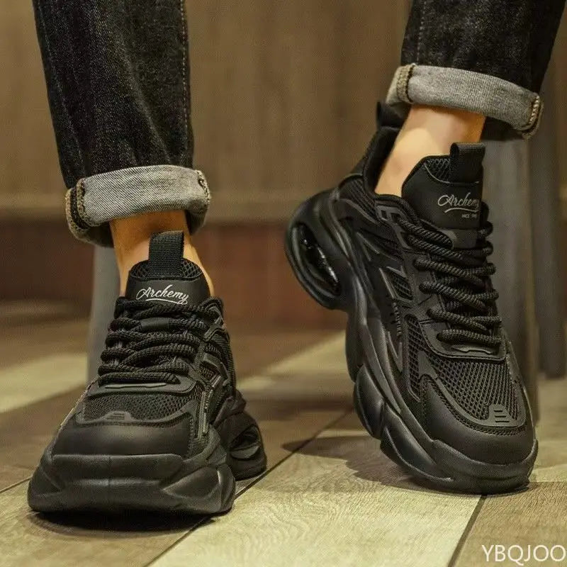 Modische, vielseitige Frühlings-Herbst-neue explosive Herrenschuhe mit dicken Sohlen, lässige, bequeme, höhenvergrößernde Sportschuhe
