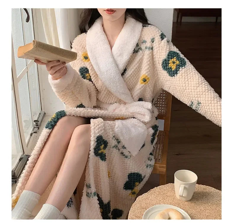 Verdickte Korallen Fleece Robe frauen V-ausschnitt Gürtel Langarm Mid-länge Süße Stil Warme Hause Kleidung Winter Saison