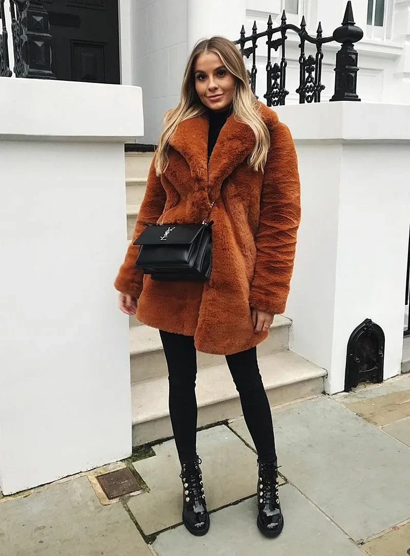 Mittellanger Kunstpelzmantel für Damen, Winter-Plüschjacke, Übergrößenmantel, flauschige Reversjacke, weibliche Oberbekleidung, flauschiges Oberteil